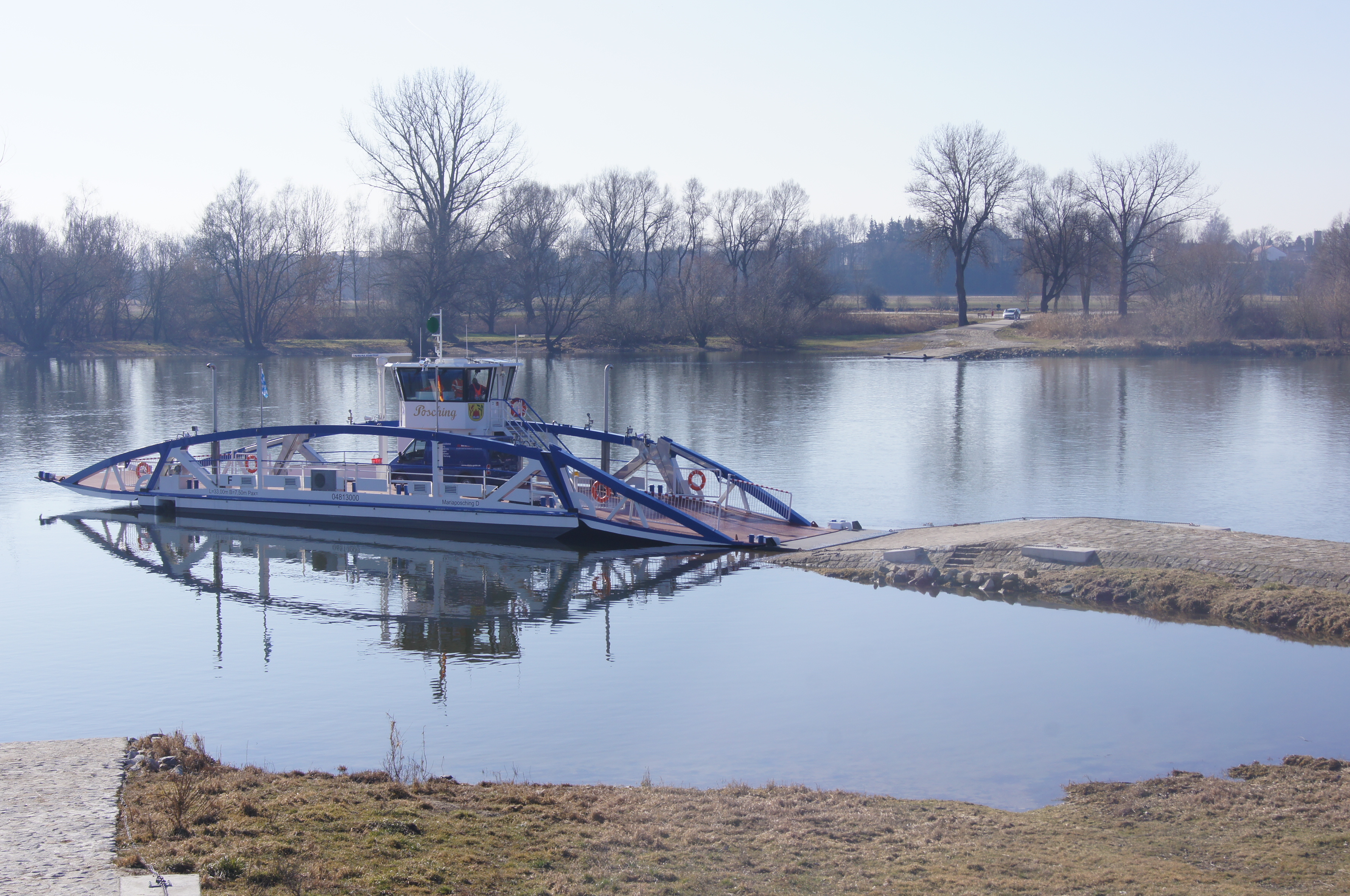 Die Donaufähre Posching